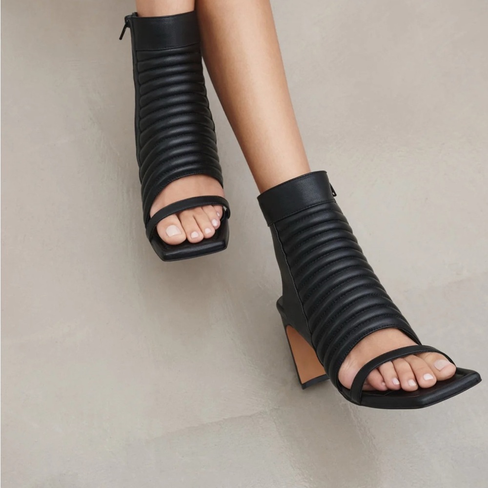 Marcella NYC Tulla Black Heeled Sandals